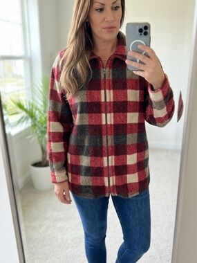 Women's Red Plaid Zip-Front Utility Jacket